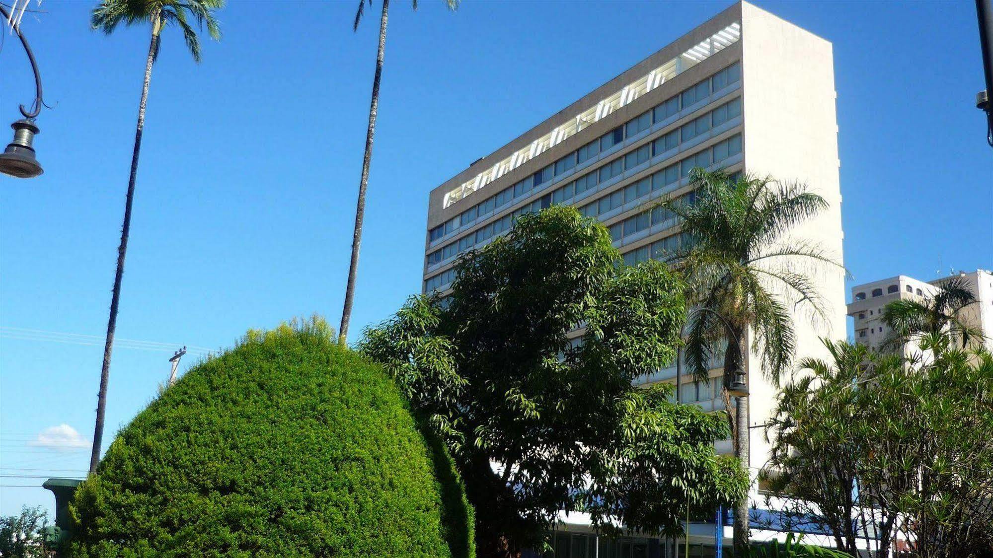 Transamerica Araraquara Hotel Exterior photo